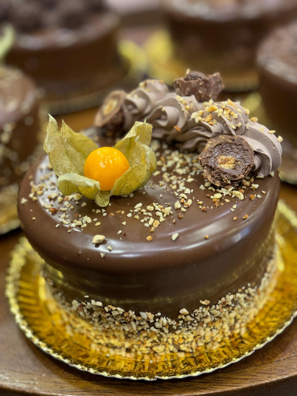 3291- Ferrero: Pão de chocolate com recheio de mousse de avelã